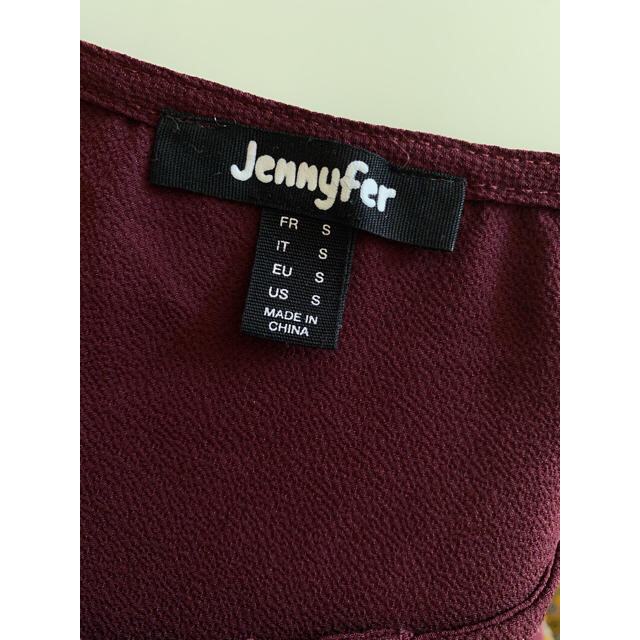 ZARA(ザラ)のフランス購入　jennyfer  ボルドーブラウス　美品 レディースのトップス(シャツ/ブラウス(半袖/袖なし))の商品写真