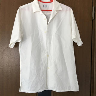 ユニクロ(UNIQLO)の開襟　オフホワイトシャツ　メンズ　S(シャツ)