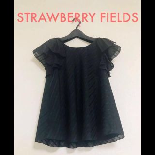 ストロベリーフィールズ(STRAWBERRY-FIELDS)のSALE❣️ストロベリーフィールズ🍓フレア袖　ブラウス　黒　ゆったりAライン(シャツ/ブラウス(半袖/袖なし))