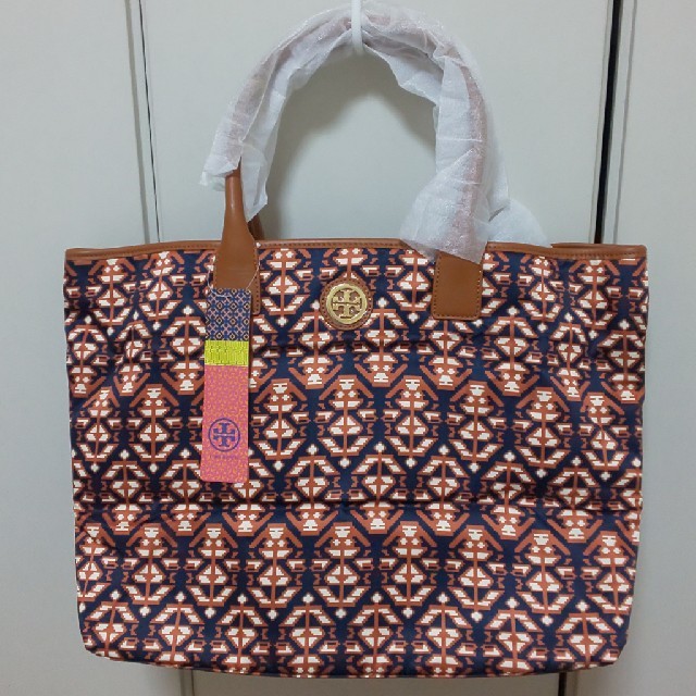 トートバッグ Tory Burch - Tory Burch PRINTED NYLON CLASSIC TOTE
