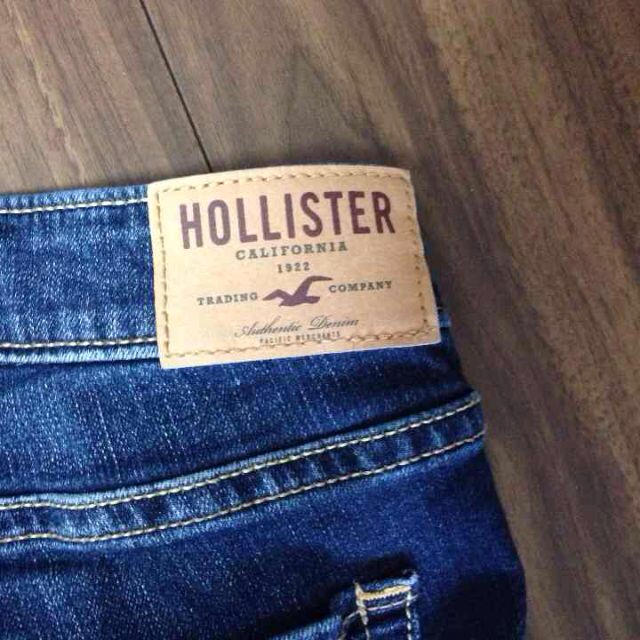 Hollister(ホリスター)のHOLLISTER スキニーデニム レディースのパンツ(デニム/ジーンズ)の商品写真