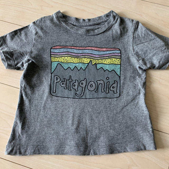 patagonia(パタゴニア)のパタゴニア　ベビーTシャツ キッズ/ベビー/マタニティのベビー服(~85cm)(Ｔシャツ)の商品写真