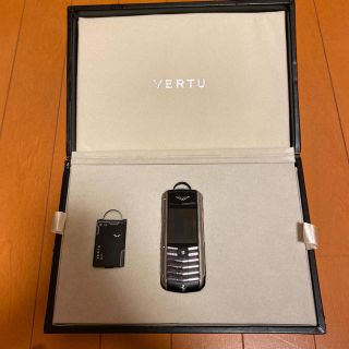 VERTU Ascent Ti Ferrari 本体(携帯電話本体)