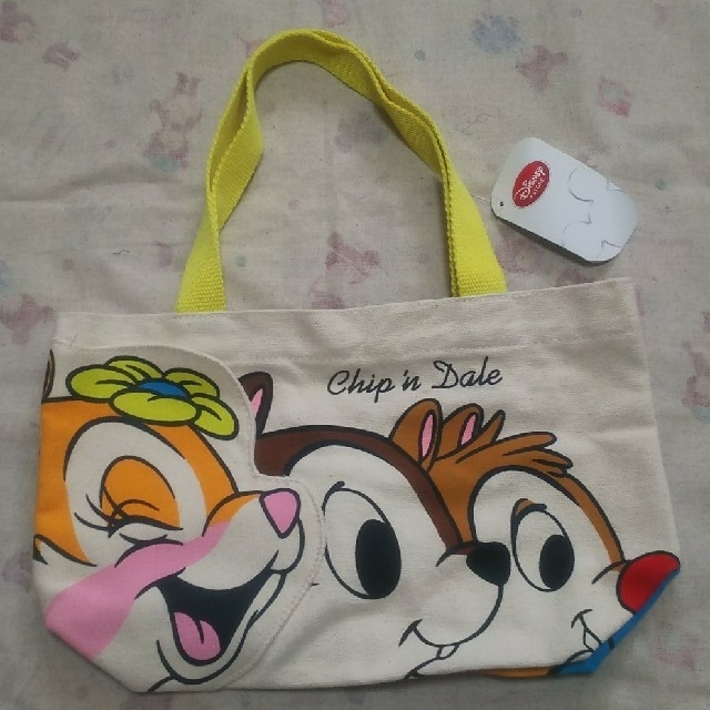Disney(ディズニー)のタナゴ様専用 ディズニーストア  バッグ2点 レディースのバッグ(トートバッグ)の商品写真