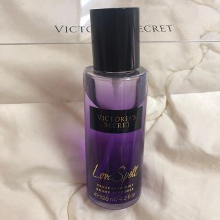 ヴィクトリアズシークレット(Victoria's Secret)の《新品/送料込》VS / Love Spell / 香水(香水(女性用))