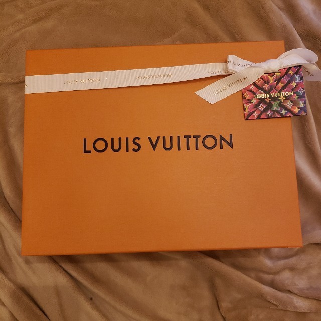 LOUIS VUITTON(ルイヴィトン)のルイヴィトン ランアウェイ・ライン スニーカー レディースの靴/シューズ(スニーカー)の商品写真