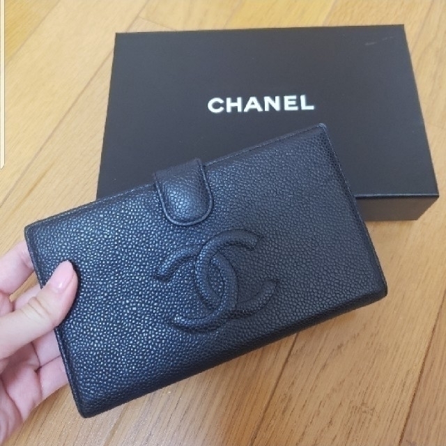 CHANEL(シャネル)のゆうな様専用　シャネル財布 メンズのファッション小物(長財布)の商品写真