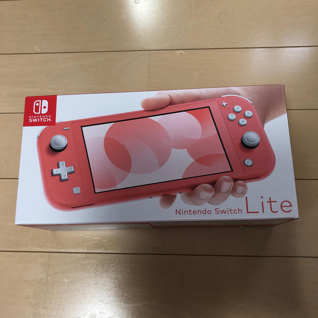 NINTENDO SWITCH LITE コーラル家庭用ゲーム機本体