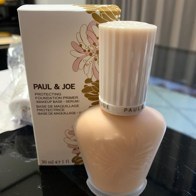 PAUL & JOE(ポールアンドジョー)のポールアンドジョー　ノベルティー付き コスメ/美容のベースメイク/化粧品(化粧下地)の商品写真