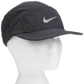 ナイキ(NIKE)の☆1度のみ☆NIKE キャップ(陸上競技)