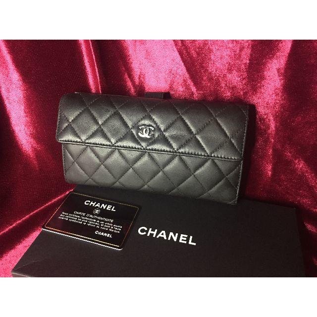 CHANEL(シャネル)のシャネル　CHANEL　マトラッセ　長財布　羊革　ブラック　美品 レディースのファッション小物(財布)の商品写真