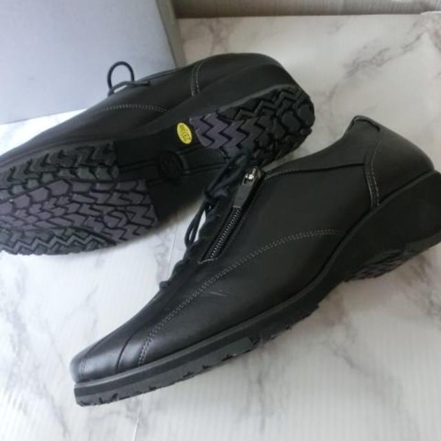 asics(アシックス)の新品■23.5cm黒本革アシックス靴スニーカーコンフォートシューズPedela レディースの靴/シューズ(スニーカー)の商品写真