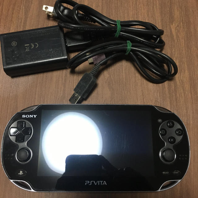 PlayStation®Vita クリスタル・ブラック 3G/Wi-Fiモデル…GAME