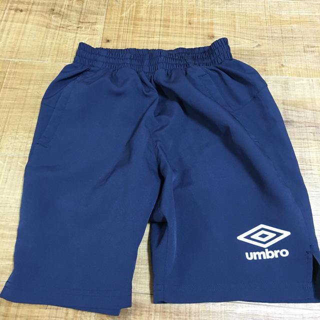 UMBRO(アンブロ)のumbro キッズ　ショートパンツ　150cm キッズ/ベビー/マタニティのキッズ服男の子用(90cm~)(パンツ/スパッツ)の商品写真