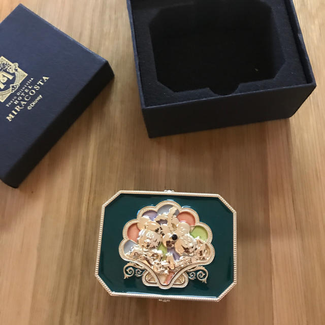Disney ディズニーシー ホテルミラコスタ アクセサリーケース アニバーサリープランの通販 By Heog S Shop ディズニーならラクマ Disney ディズニーシー ホテルミラコスタ アクセサリーケース アニバーサリープランの通販 By Heog S Shop ディズニーならラクマ