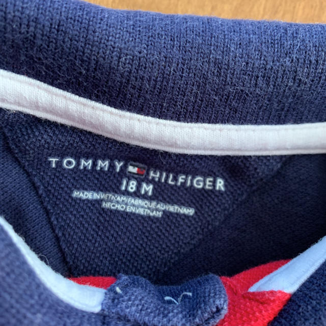 TOMMY HILFIGER(トミーヒルフィガー)のトミーヒルフィガー　ポロシャツ　80 キッズ/ベビー/マタニティのベビー服(~85cm)(Ｔシャツ)の商品写真