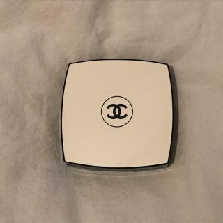 シャネル(CHANEL)のシャネル　レ ベージュ プードゥル ベル ミン N 10 12g(フェイスパウダー)