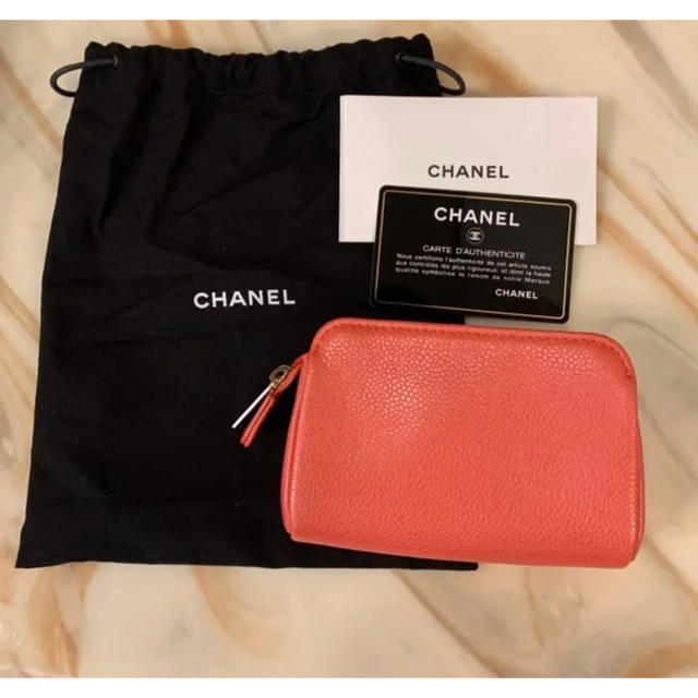 CHANEL(シャネル)のCHANEL シャネル　ポーチ レディースのファッション小物(ポーチ)の商品写真