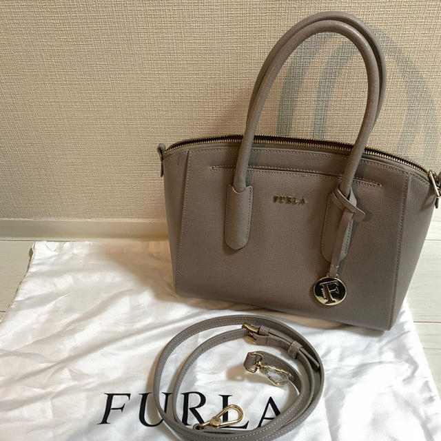 値下げしました‼❗️️ FURLA 2Wayショルダーバック レディース