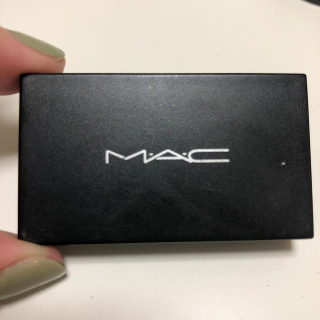 MAC(マック)のM・A・C ブロウ シェーダー  コスメ/美容のベースメイク/化粧品(パウダーアイブロウ)の商品写真