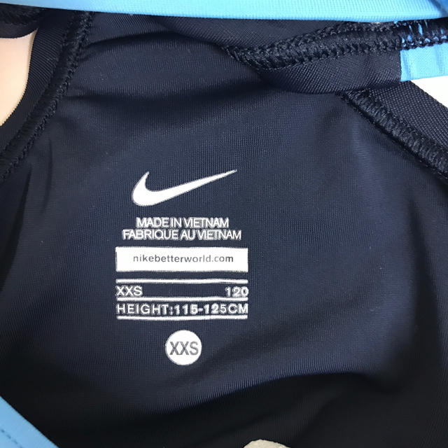 NIKE(ナイキ)のNIKE 水着　女の子　120㎝ キッズ/ベビー/マタニティのキッズ服女の子用(90cm~)(水着)の商品写真