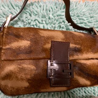 フェンディ(FENDI)のFENDI ハラコバッグ(ハンドバッグ)