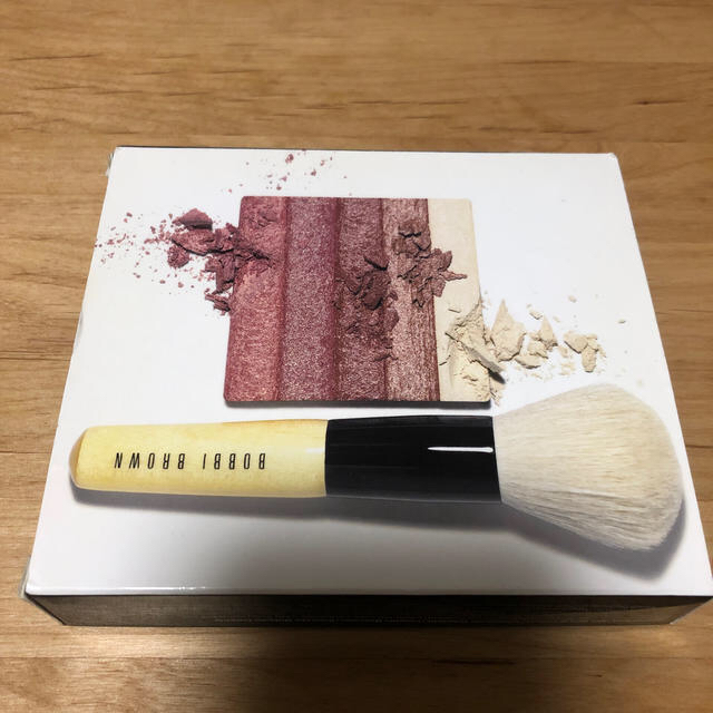 BOBBI BROWN(ボビイブラウン)のボビーブラウン　チーク コスメ/美容のベースメイク/化粧品(チーク)の商品写真