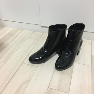 エイソス(asos)のヒールブーツ メンズ ショートブーツ パテント  黒　27〜27.5cm(ブーツ)