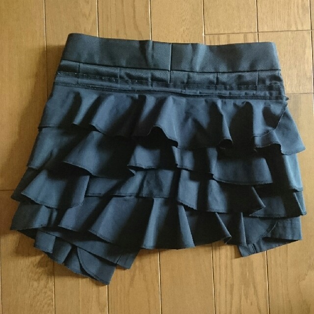 COMME des GARCONS スカート コムデギャルソン フリル COMME des GARCONS スカート コムデギャルソン フリル