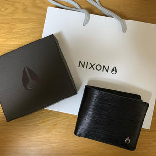 ニクソン(NIXON)のNIXON ニクソン 二つ折り財布(折り財布)