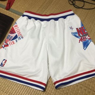 ミッチェルアンドネス(MITCHELL & NESS)のミッシェルアンドネス(ショートパンツ)