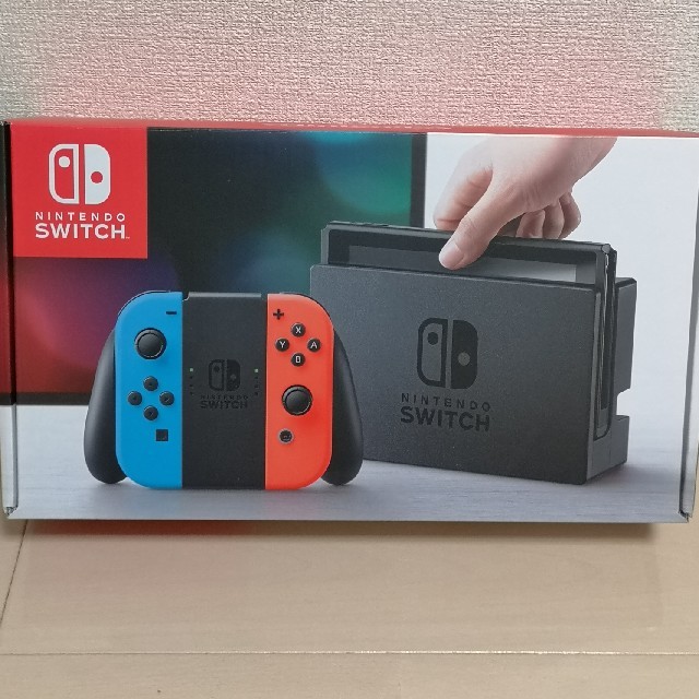 Nintendo Switch(ニンテンドースイッチ)のNintendo Switch Joy-Con (L) ネオンブルー/ (R)  エンタメ/ホビーのゲームソフト/ゲーム機本体(家庭用ゲーム機本体)の商品写真