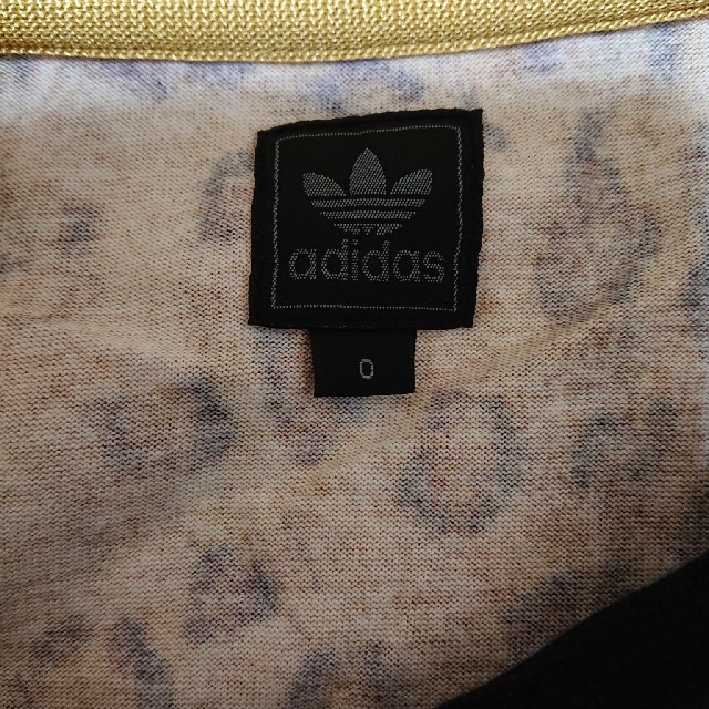 adidas(アディダス)のadidasTシャツ ヒョウ柄  レア品 メンズのトップス(Tシャツ/カットソー(半袖/袖なし))の商品写真