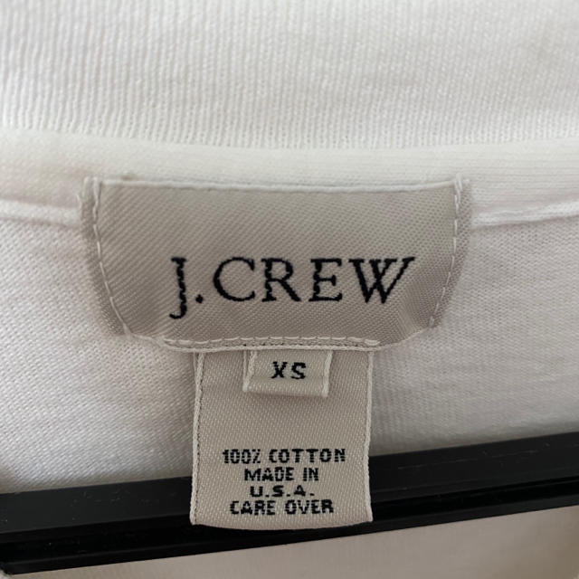 J.Crew(ジェイクルー)のJ.CREW Tシャツ Vネック 首回り小さくスタイリッシュ 美品 メンズのトップス(Tシャツ/カットソー(半袖/袖なし))の商品写真