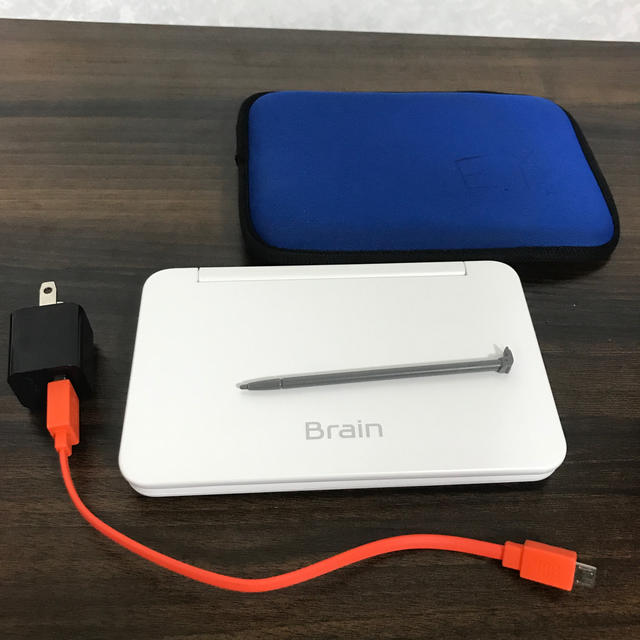 SHARP(シャープ)のシャープ　電子辞書　　　Brain （pw-h8000） スマホ/家電/カメラのPC/タブレット(電子ブックリーダー)の商品写真