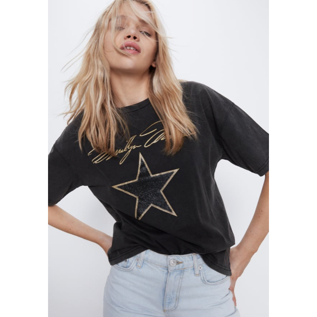 ZARA(ザラ)のZARA 半袖Tシャツ レディースのトップス(Tシャツ(半袖/袖なし))の商品写真