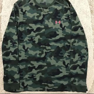 アンダーアーマー(UNDER ARMOUR)のまろ様専用アンダーアーマー迷彩柄長袖　ロンティー(Tシャツ/カットソー(七分/長袖))