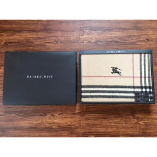 バーバリー(BURBERRY)の【未使用品】バーバリー　ひざ掛け(毛布)