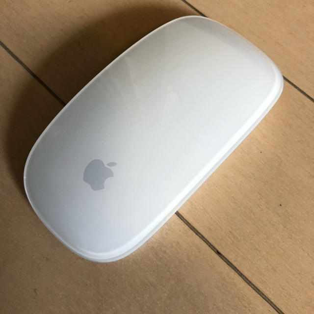 Mac (Apple)(マック)のApple Magic Mouse スマホ/家電/カメラのPC/タブレット(PC周辺機器)の商品写真