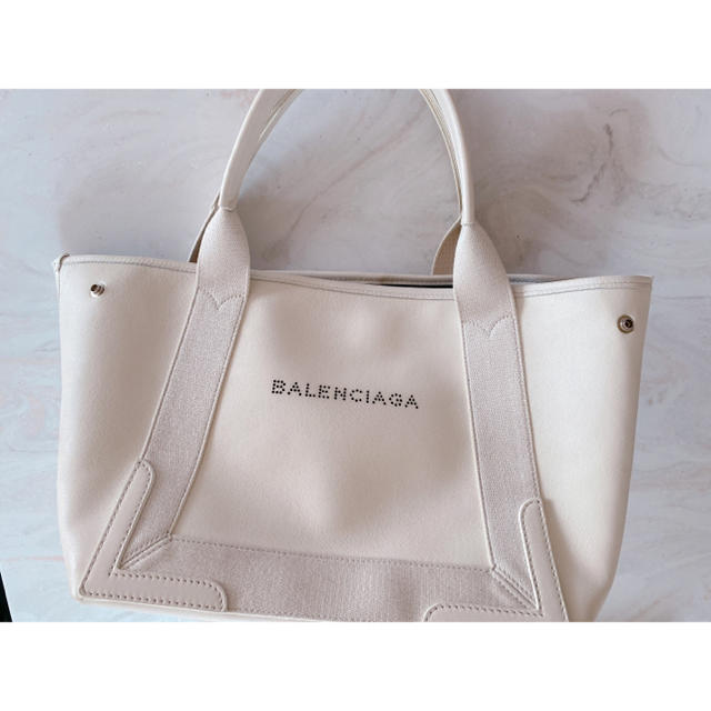 BALENCIAGA BAG(バレンシアガバッグ)のバレンシアガ　トートバッグ　ホワイト レディースのバッグ(トートバッグ)の商品写真