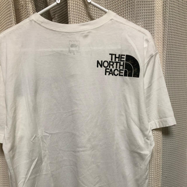 THE NORTH FACE(ザノースフェイス)のノースフェイス 直営店限定 カモフラロゴ Tシャツ メンズのトップス(Tシャツ/カットソー(半袖/袖なし))の商品写真