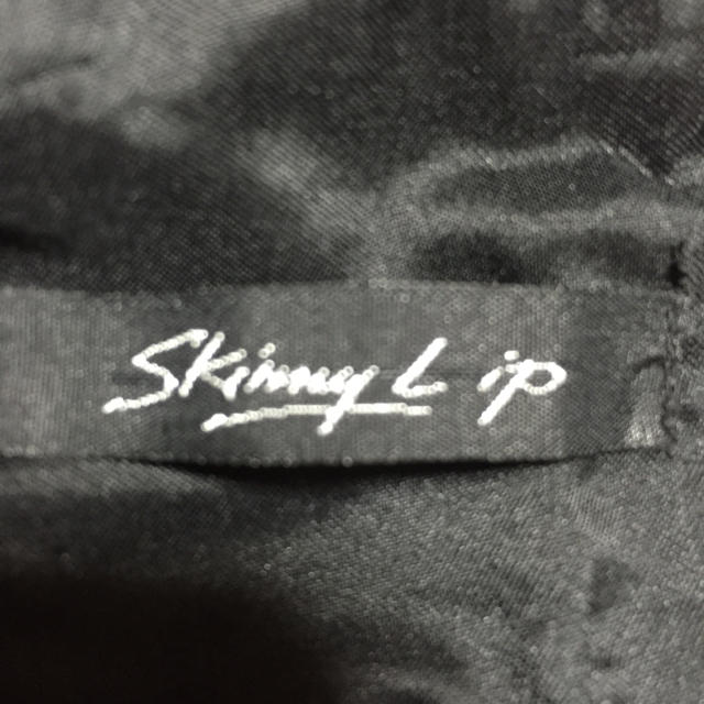 Skinny Lip(スキニーリップ)のスキニーリップ♪ブラウス★新品 レディースのトップス(シャツ/ブラウス(長袖/七分))の商品写真