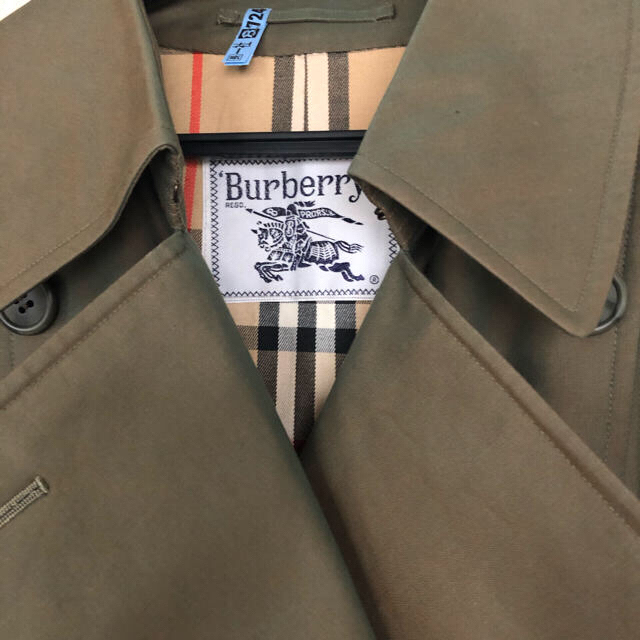 BURBERRY(バーバリー)のVintage Burberry'sトレンチコート美品 レディースのジャケット/アウター(トレンチコート)の商品写真