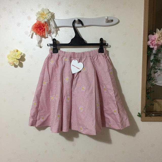 merry jenny(メリージェニー)のメリージェニー♡マーガレットスカート レディースのスカート(ミニスカート)の商品写真