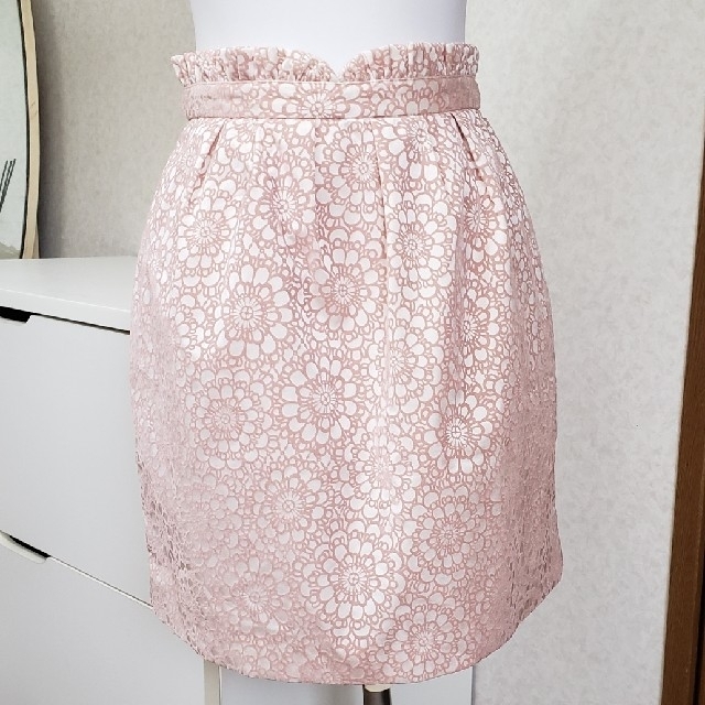 Rirandture(リランドチュール)のお値下げ中♡美品♡リランドチュール♡花柄　ミニ　スカート♡ レディースのスカート(ミニスカート)の商品写真
