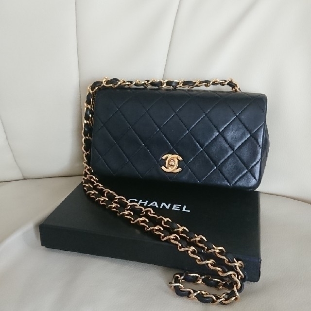 CHANEL  ミニマトラッセ  ヴィンテージショルダーバッグ