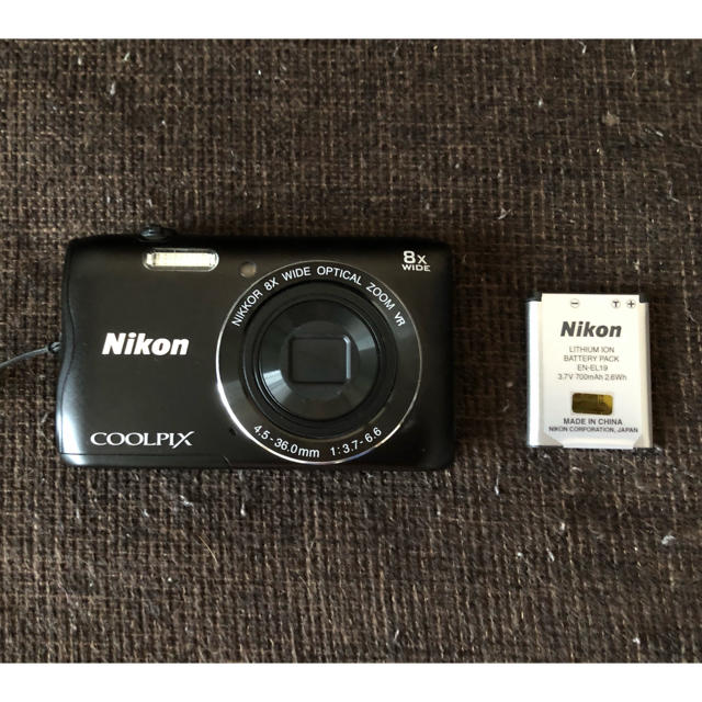 Nikon(ニコン)のNikon coolpix A300 クールピクス スマホ/家電/カメラのカメラ(コンパクトデジタルカメラ)の商品写真