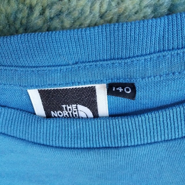 THE NORTH FACE(ザノースフェイス)のノースフェイス 140 キッズ/ベビー/マタニティのキッズ服男の子用(90cm~)(Tシャツ/カットソー)の商品写真