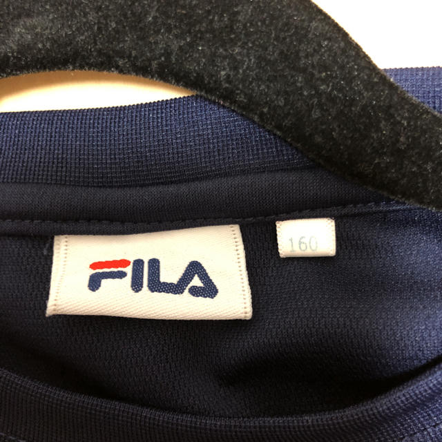 FILA(フィラ)の❣️フィラトレシャツ☆送料無料‼️ スポーツ/アウトドアのサッカー/フットサル(ウェア)の商品写真