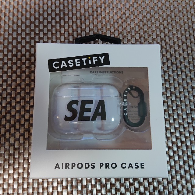 SEA(シー)のCASETiFY WDS SEA AirPods Pro Case スマホ/家電/カメラのスマホアクセサリー(iPhoneケース)の商品写真
